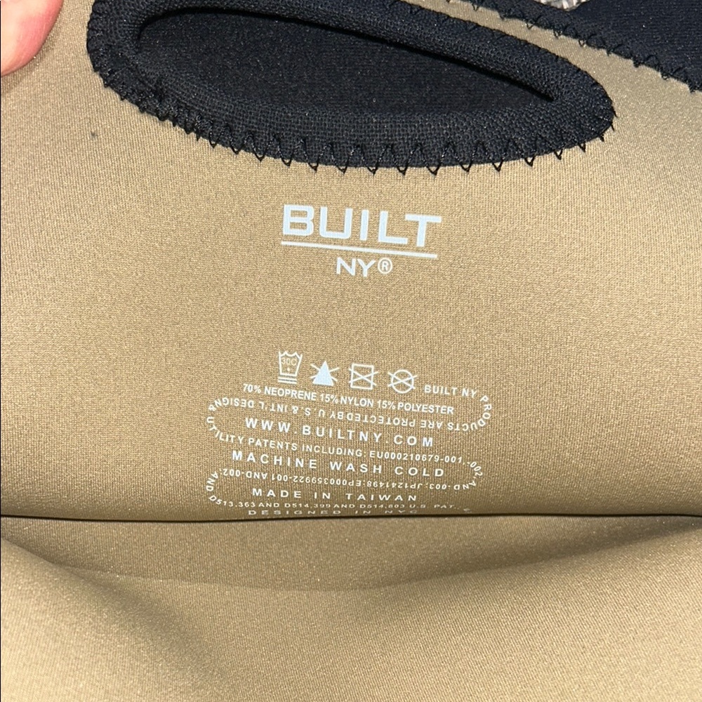 Built NY Black Neoprene Beer 🍺 Tote - Picture 2 of 9